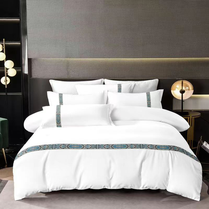 Broderi Hotel Linned Poly-Cotton Bed Sheet Set